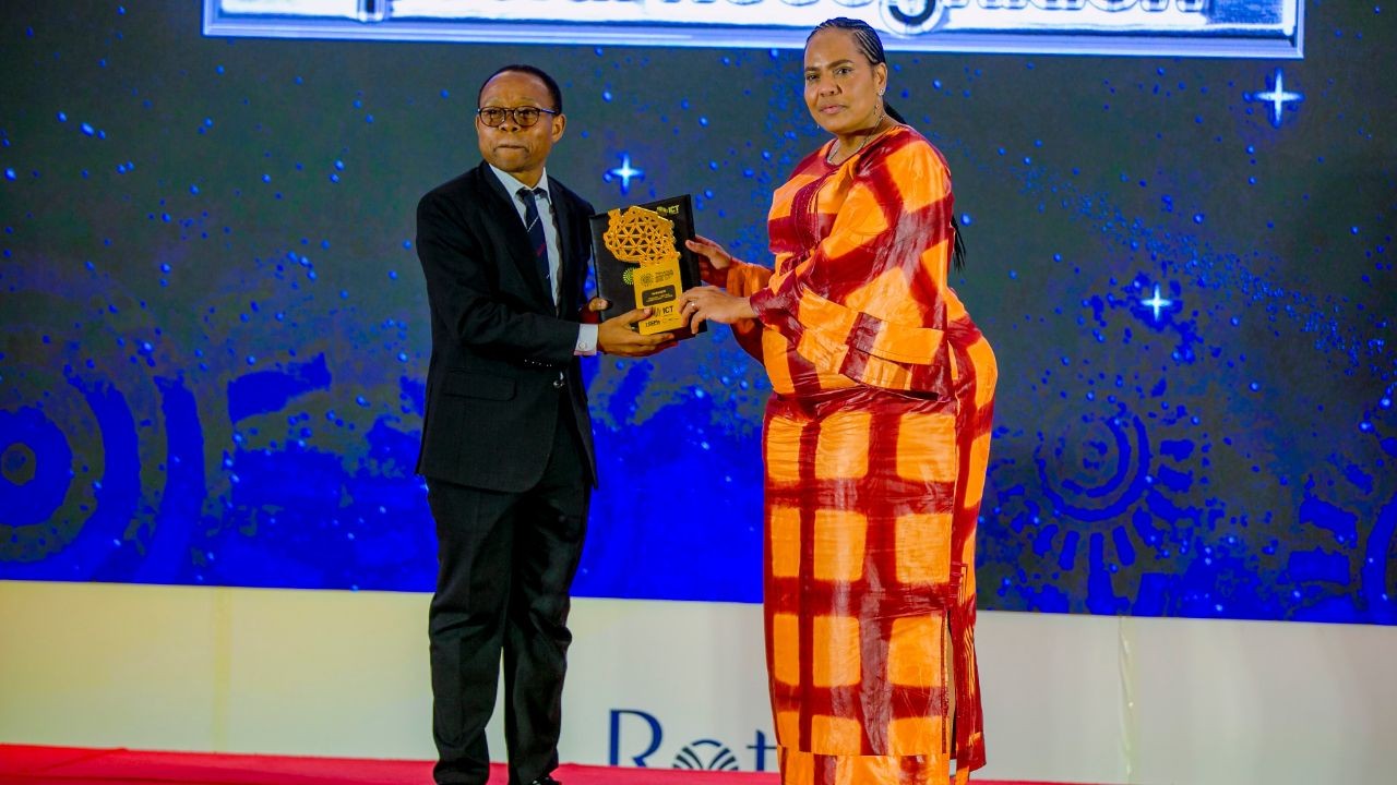 DR. JABIRI KUWE BAKARI RECEIVES 2026 ICT LIFETIME ACHIEVEMENT AWARD